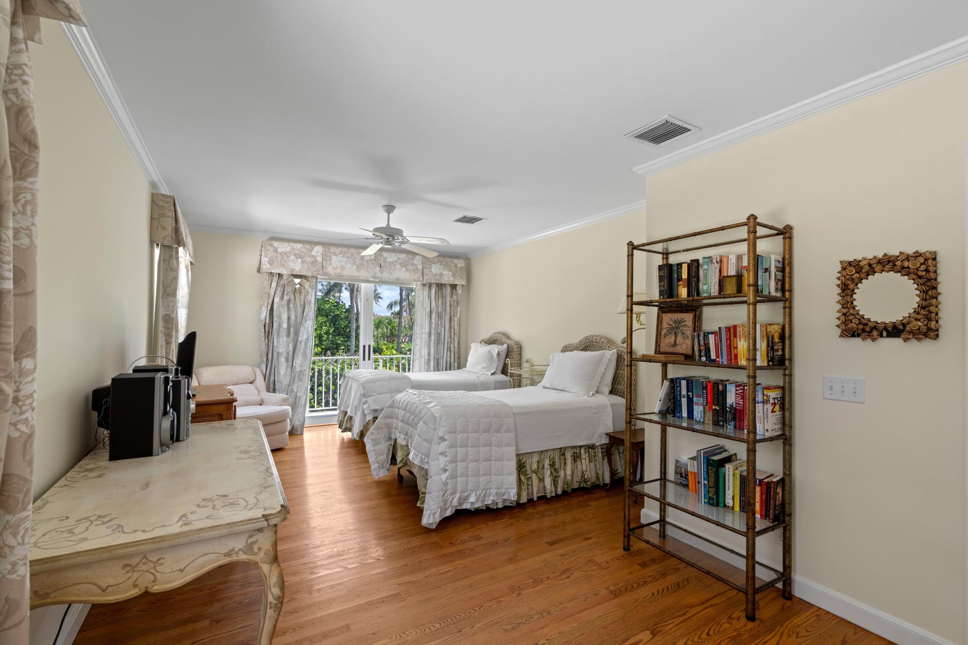  Residence photo 21