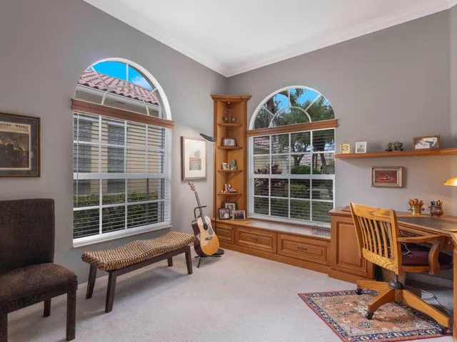  Residence photo 5