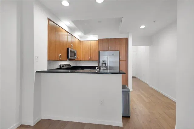 One City Plaza Unit 105 photo 12