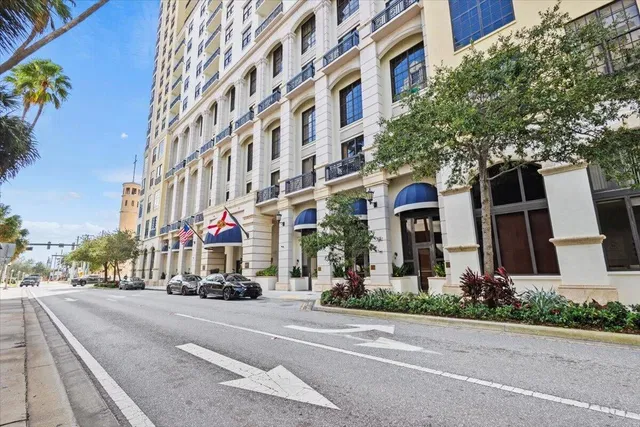 One City Plaza Unit 105 photo 30