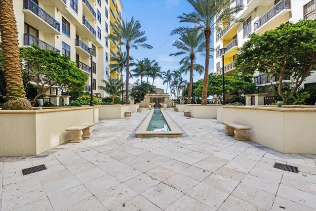 One City Plaza Unit 105 photo 47