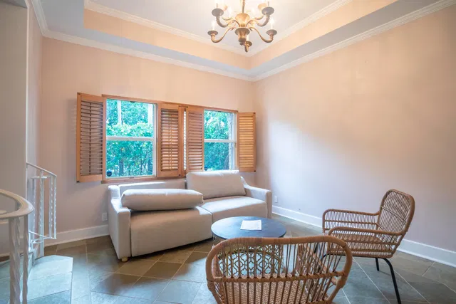 Old Northwood Residence photo 8