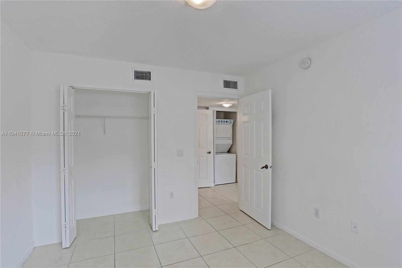 Unit 106 photo 9