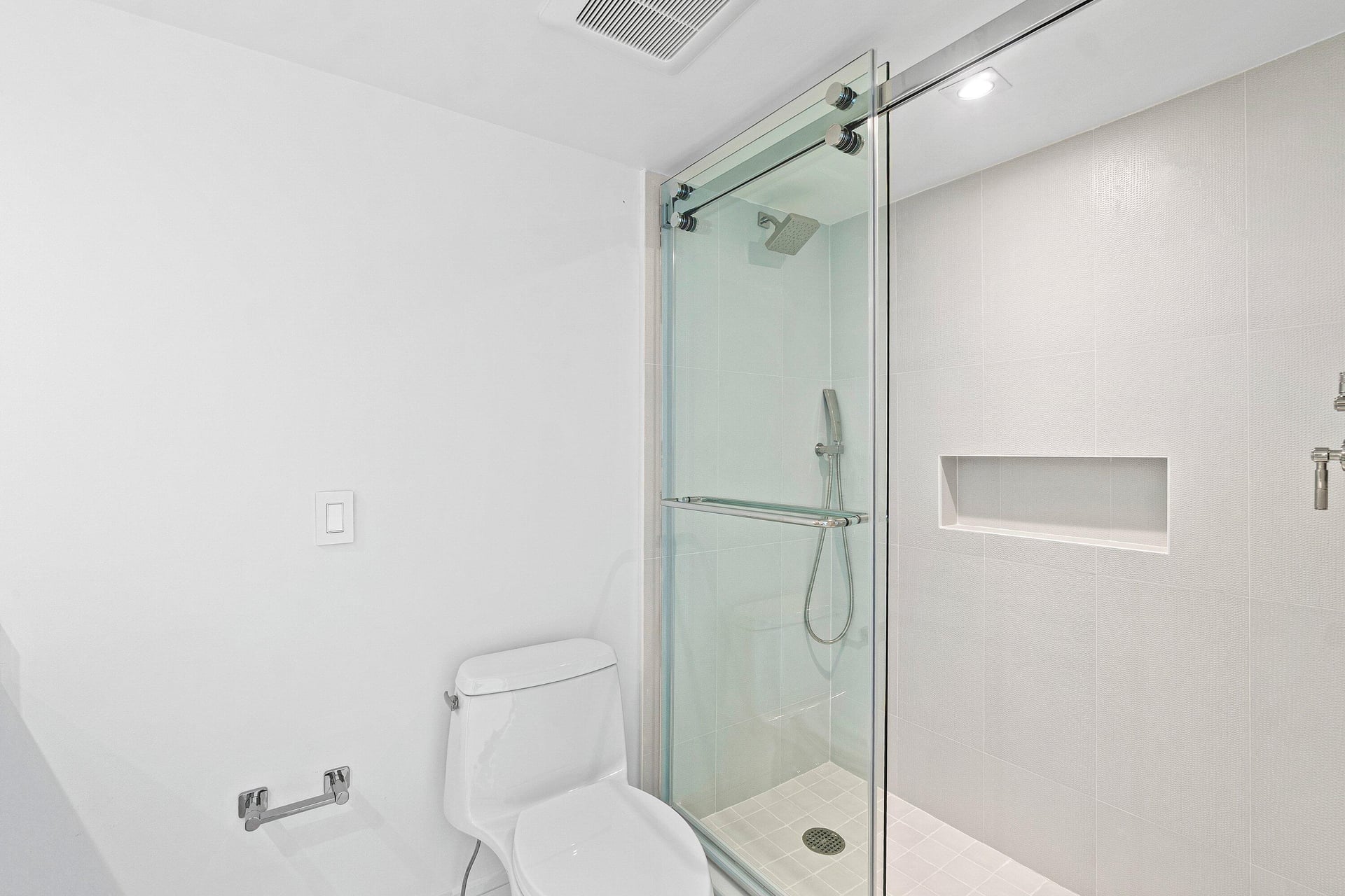  Unit 12n photo 28