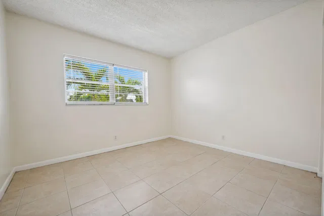 Village of North Palm Beach Unit 6 photo 18