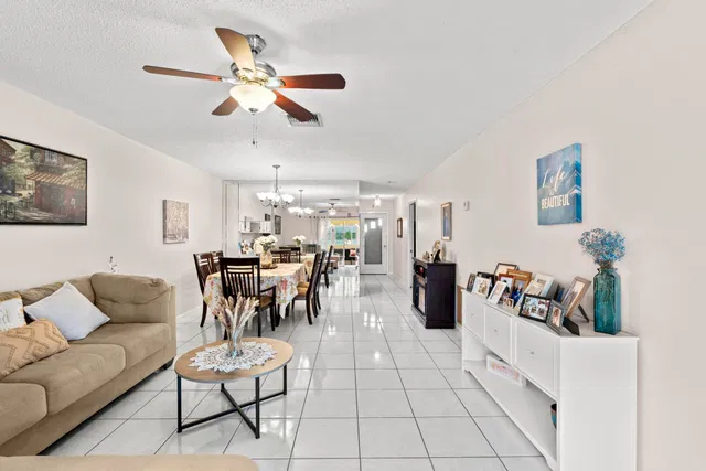 Unit 134 photo 13