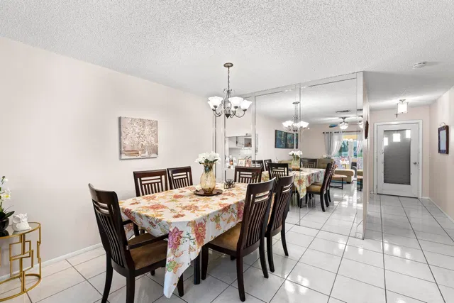 Unit 134 photo 15