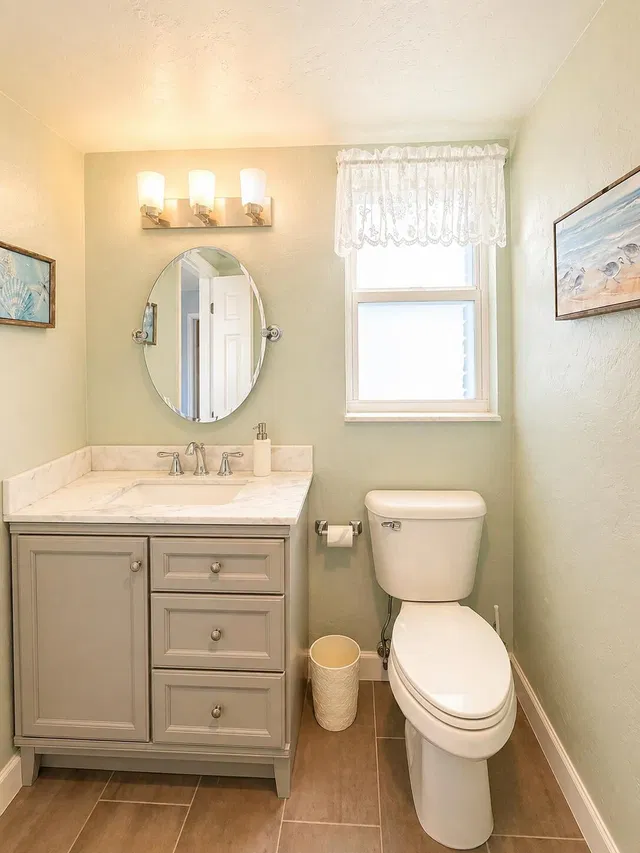 Unit 305 photo 21