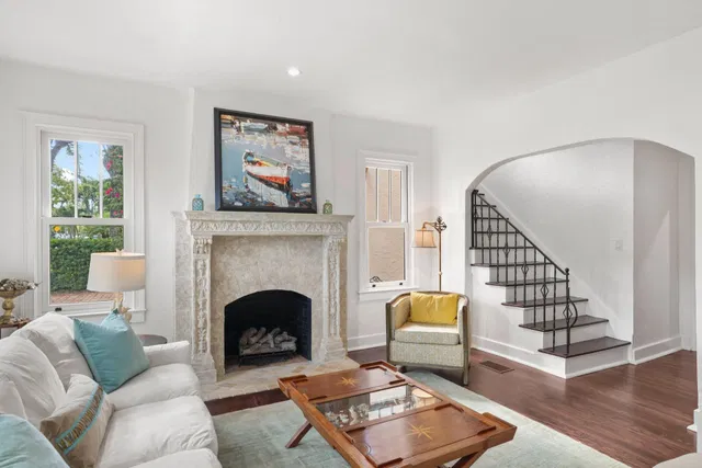 Old Northwood Residence photo 11