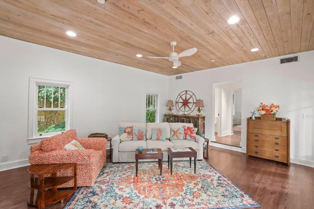 Old Northwood Residence photo 24
