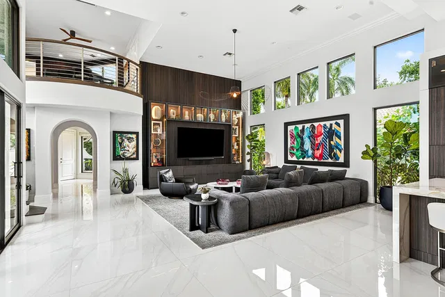 Woodfield Country Club Residence photo 20