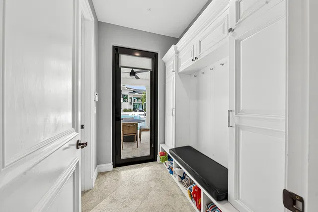 Woodfield Country Club Residence photo 66