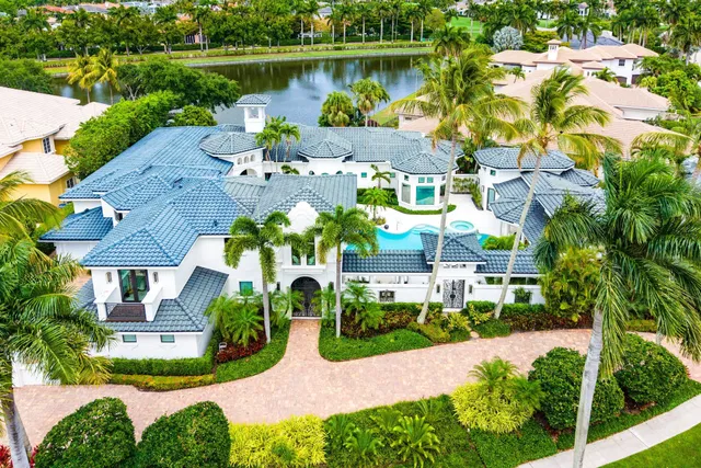 Woodfield Country Club Residence photo 81