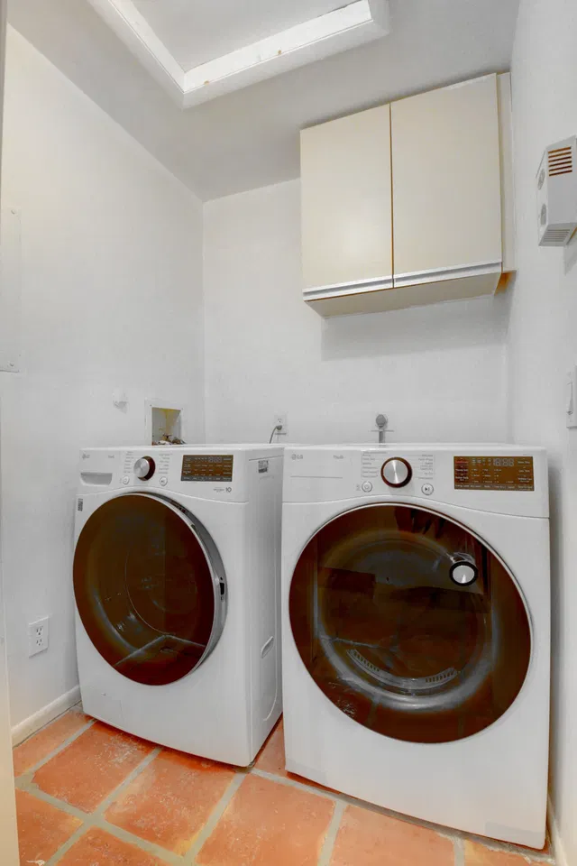  Unit 124 photo 13