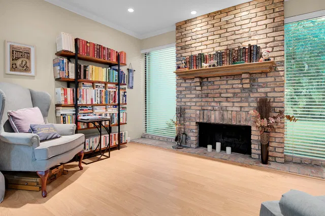 Residence photo 4