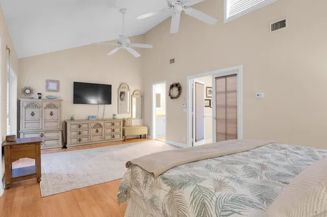 Residence photo 39