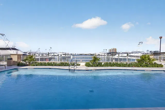 Singer Island Unit 5-301 photo 11