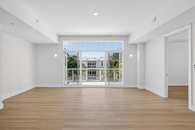 Singer Island Unit 5-301 photo 28