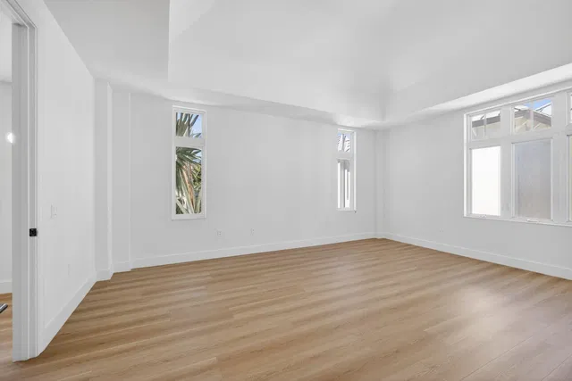 Singer Island Unit 5-301 photo 32
