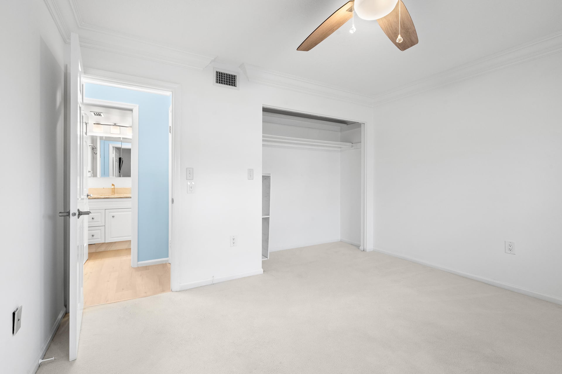  Unit 205 photo 27