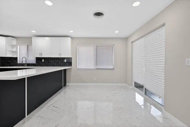 Residence photo 14