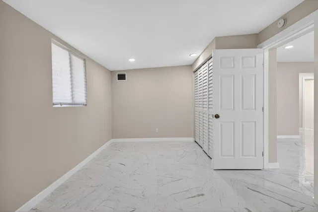 Residence photo 24