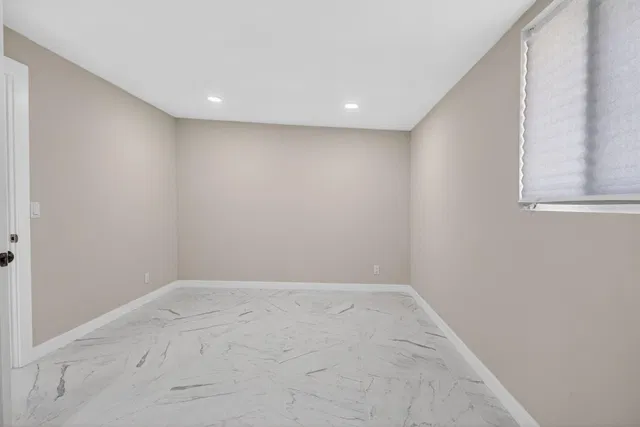 Residence photo 26