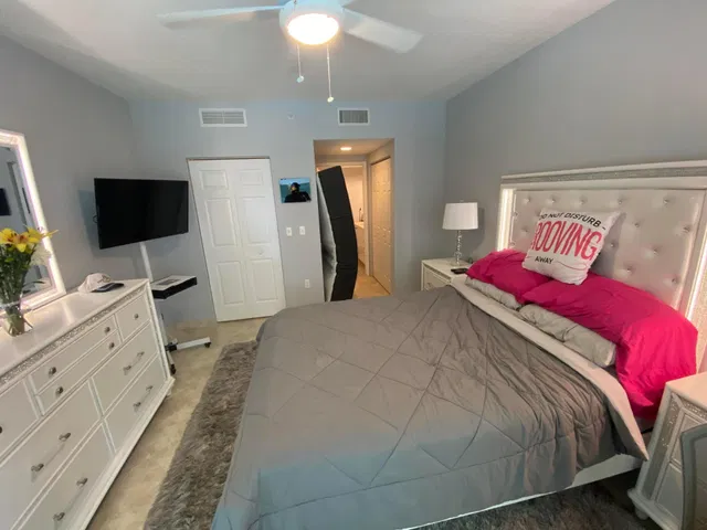 Boynton Beach Club Unit 203 photo 8