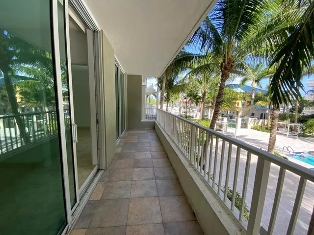 Boynton Beach Club Unit 203 photo 15