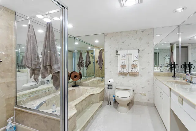 Singer Island Unit 21c photo 16