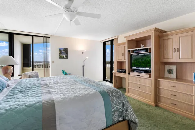 Singer Island Unit 21c photo 18
