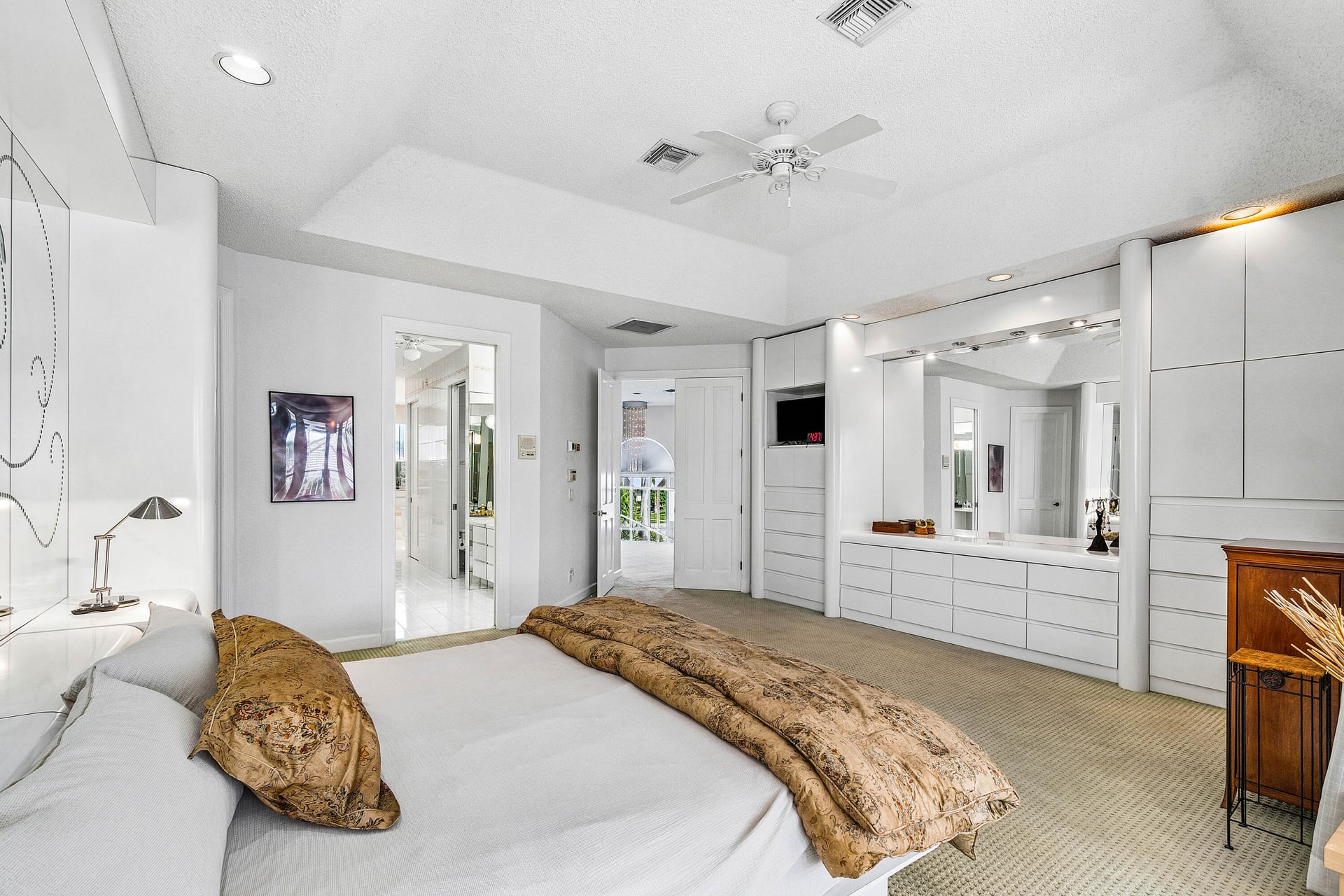 Residence photo 44