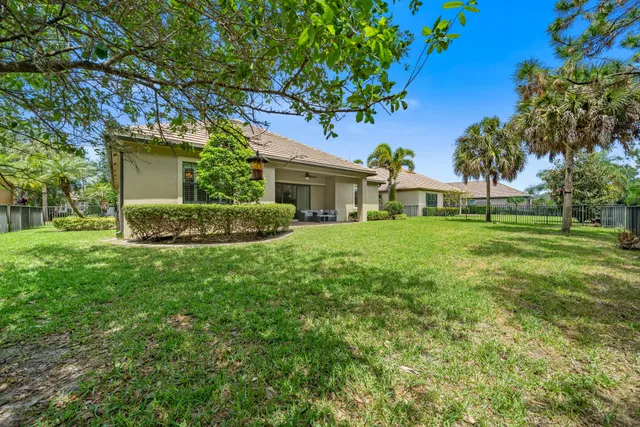 Residence photo 42