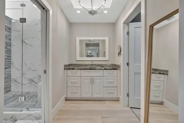 Admirals Cove Residence photo 15