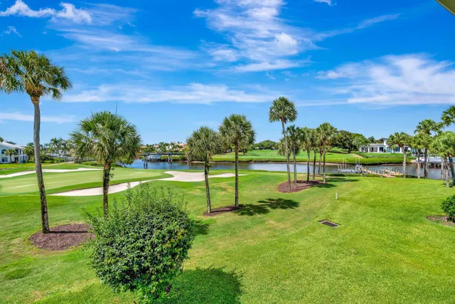 Admirals Cove Residence photo 20