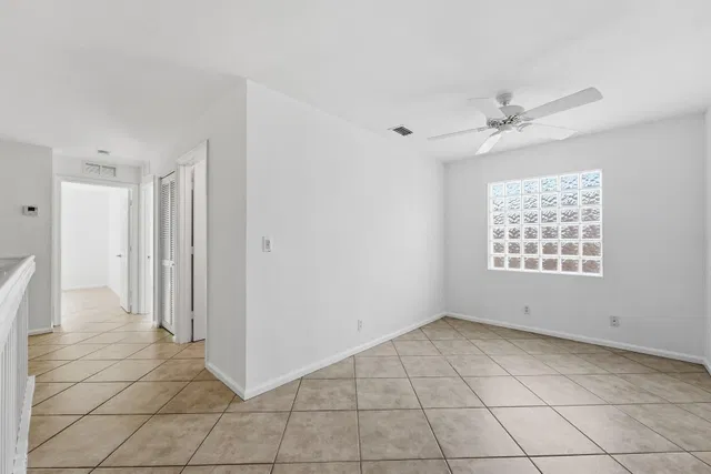 Residence photo 14