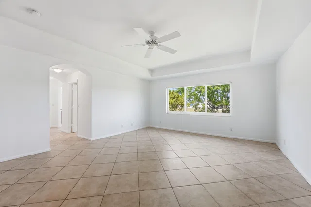 Residence photo 17
