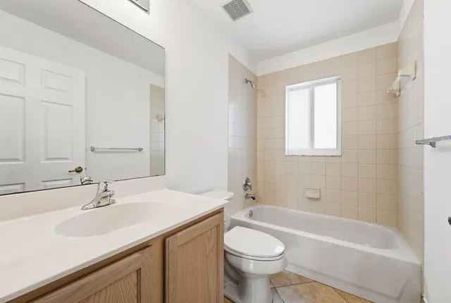 Residence photo 33
