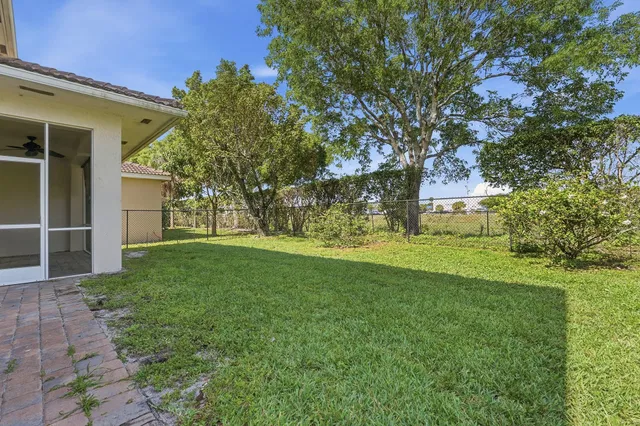 Residence photo 39