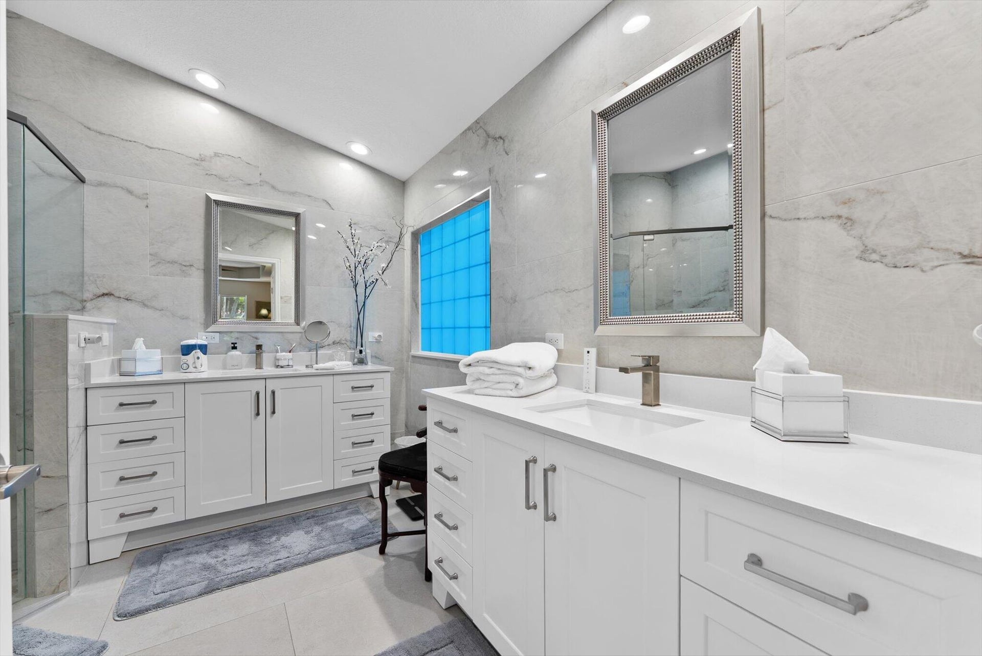 Residence photo 24