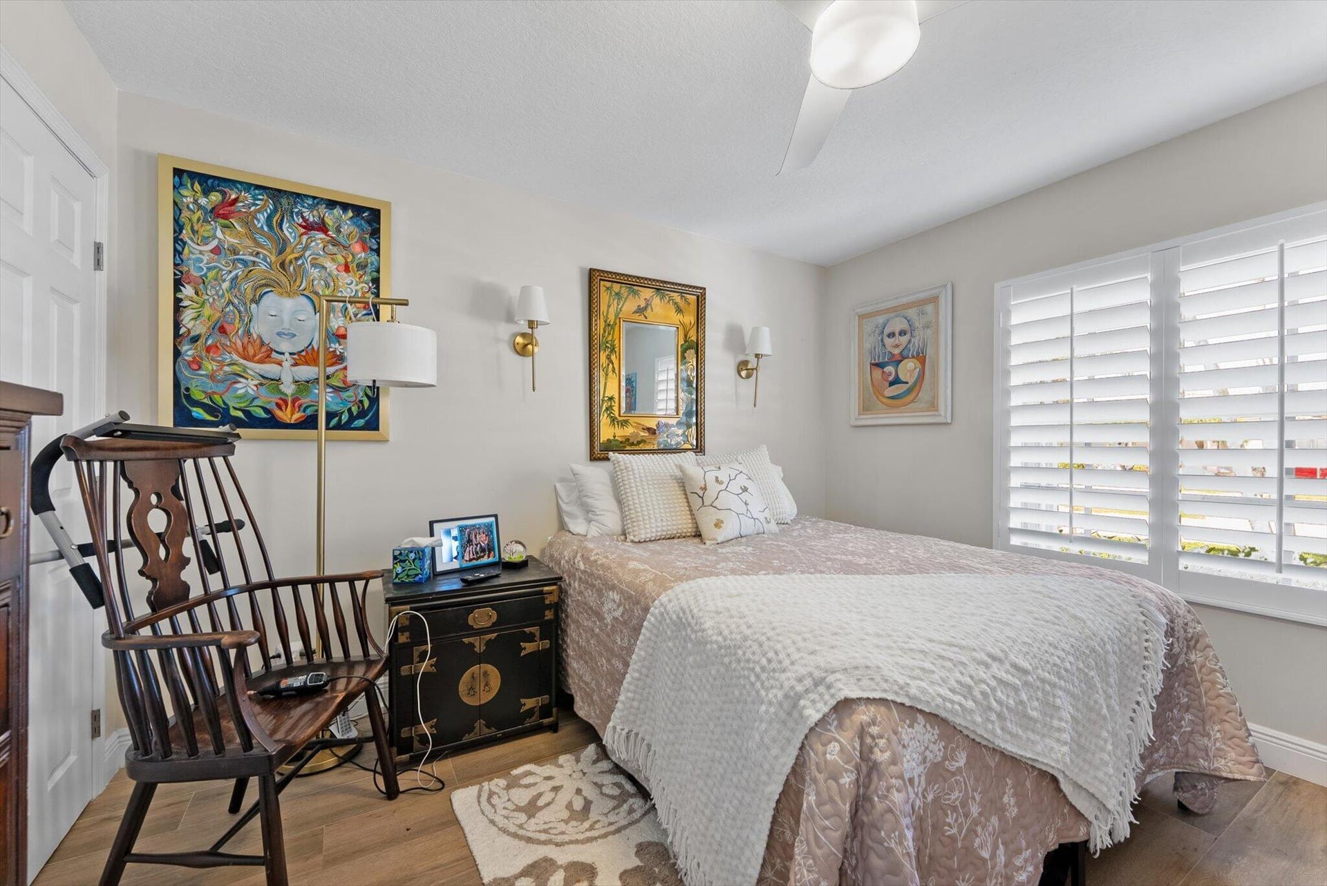 Residence photo 26