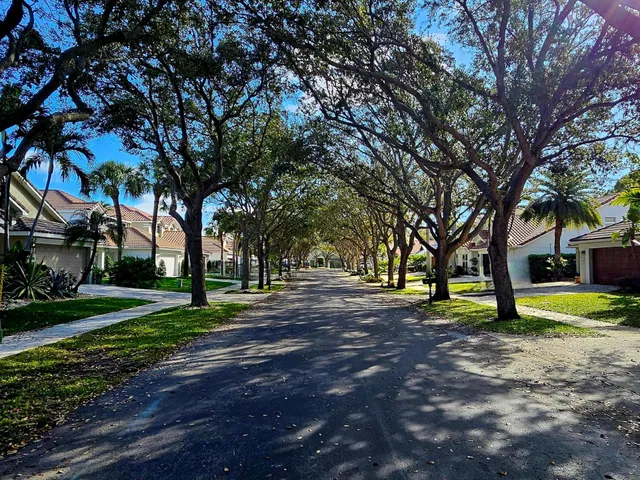  Residence photo 5