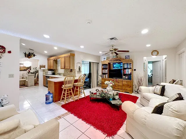 Residence photo 21