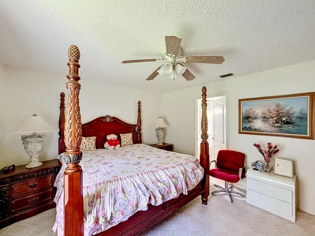 Residence photo 29