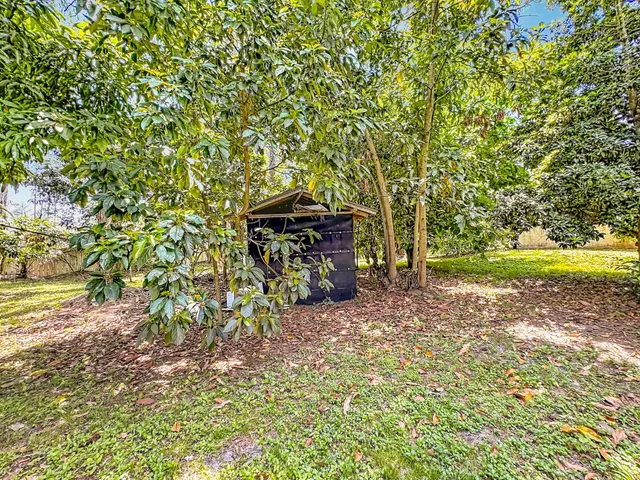 Residence photo 53