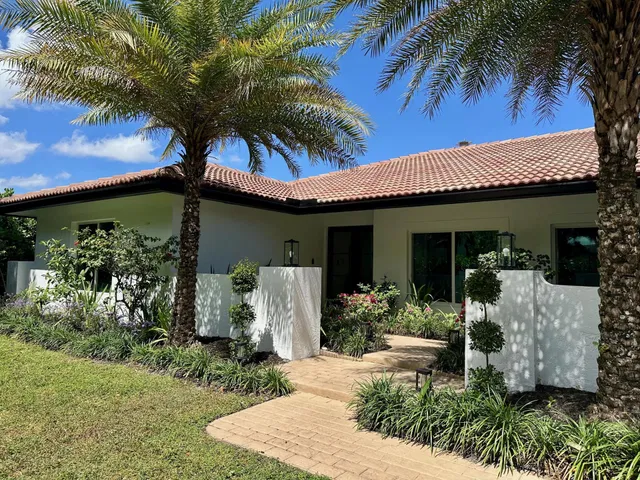 Boca Bath & Tennis Residence photo 4