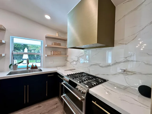 Boca Bath & Tennis Residence photo 18