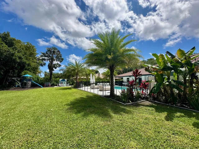 Boca Bath & Tennis Residence photo 54