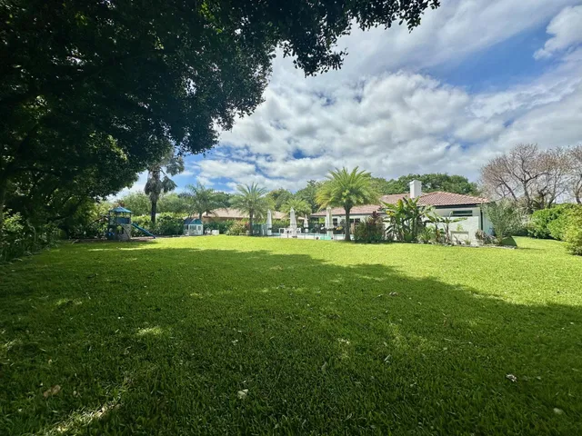 Boca Bath & Tennis Residence photo 60