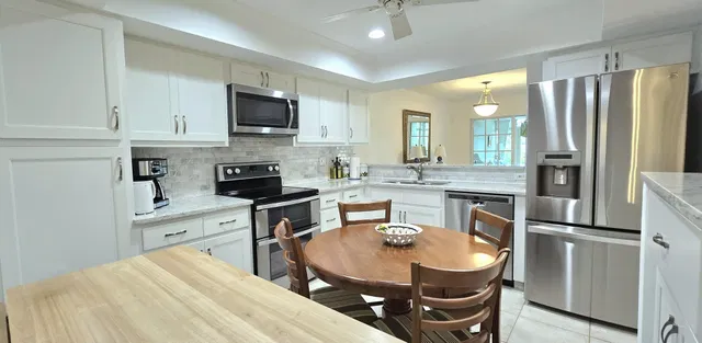  Residence photo 32